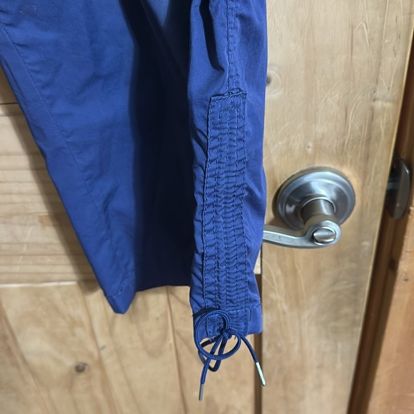 NWOT LOFT Capris Pants - Picture 4 of 5